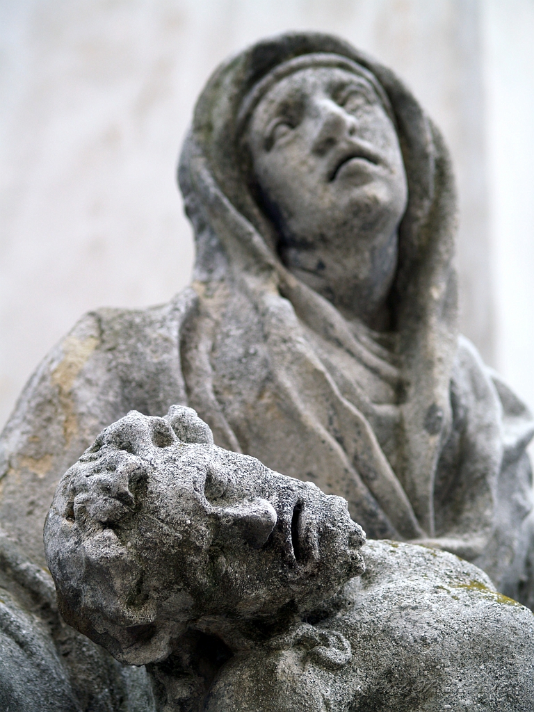 Pieta, Mikulasske namesti, Znojmo.jpg - OLYMPUS DIGITAL CAMERA